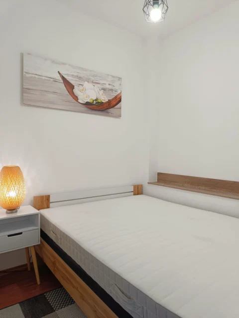 Nice One-bedroom Apartment for Rent in Futó Préter street corner