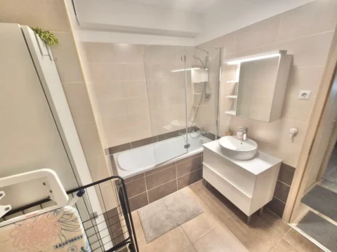 Newly Built One-bedroom Apartment for Rent in Corvin Atrium building with  Balcony