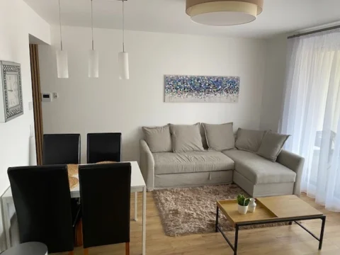 Modern, új építésű, egy hálószobás, penthouse stílusú lakás kiadó az Angyalföldi utcában – 13. kerület,