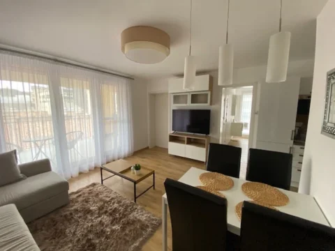 Modern, új építésű, egy hálószobás, penthouse stílusú lakás kiadó az Angyalföldi utcában – 13. kerület,