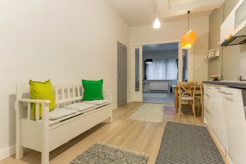 Kiadó szép stúdiólakás a Horánszky utcában