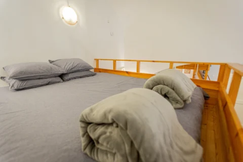 Stylish Studio Apartment for Rent in Dorottya street – close to Vörösmarty square