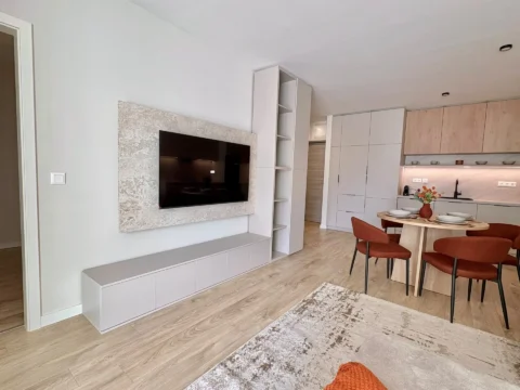 Newly Built Two-bedroom Apartment for Rent in Futó street  – CORVIN NEXT with Balcony