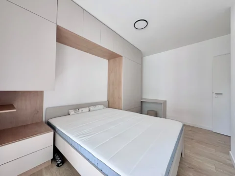 Newly Built Two-bedroom Apartment for Rent in Futó street  – CORVIN NEXT with Balcony