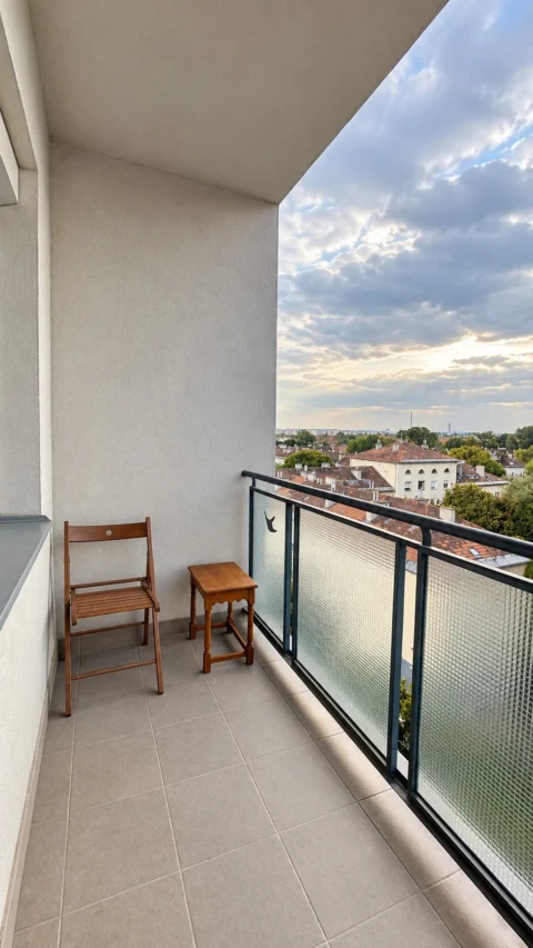 Cozy One-bedroom Apartment for Rent in Tomori köz –District 13, Quiet Park-Facing Setting