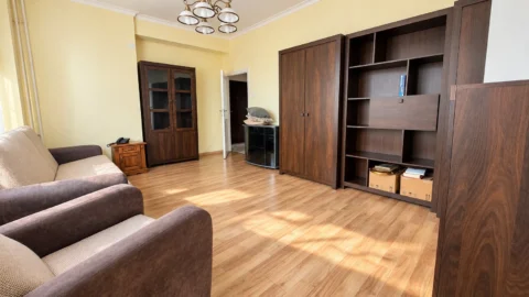 Cozy One-bedroom Apartment for Rent in Tomori köz –District 13, Quiet Park-Facing Setting