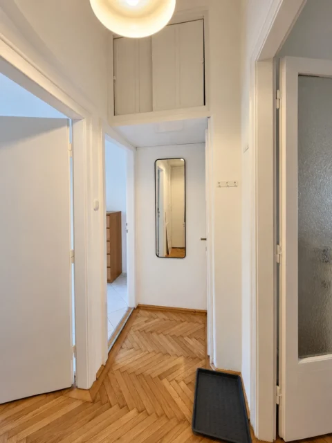 Stylish 2 bedroom Apartment for Rent in Lónyay street – near to Kálvin square